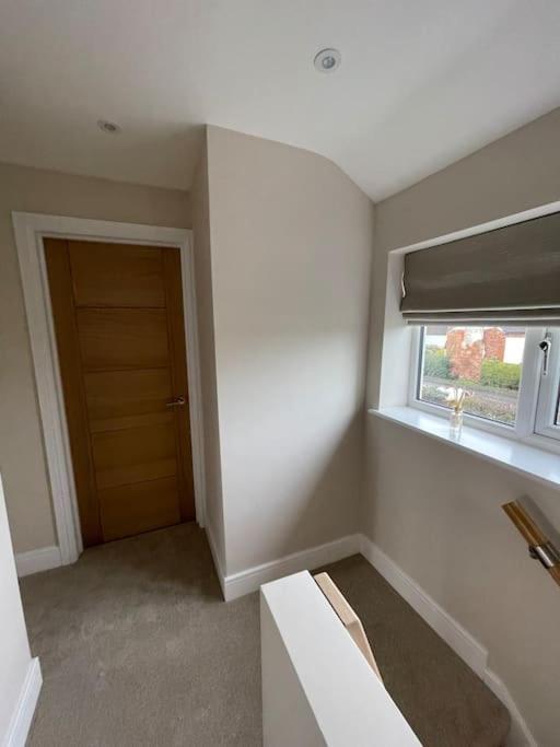 Newly Renovated 3 Bed Property - Countryside Views Dunstall ภายนอก รูปภาพ